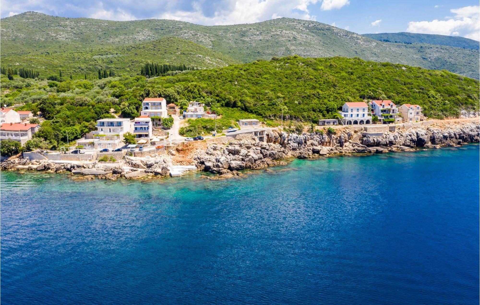 Stunning Apartment In Gruda With House Sea View Molunat Esterno foto